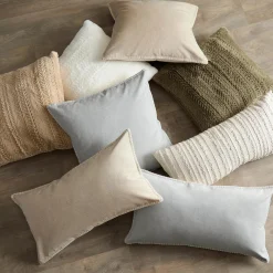 Brown Set of 2 Ellyn Decorative Pillow