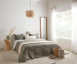 Ivory Myruna Throw