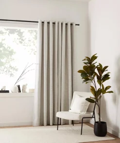 Poca Blackout Curtain
