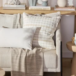 2-Tone Lucas Throw