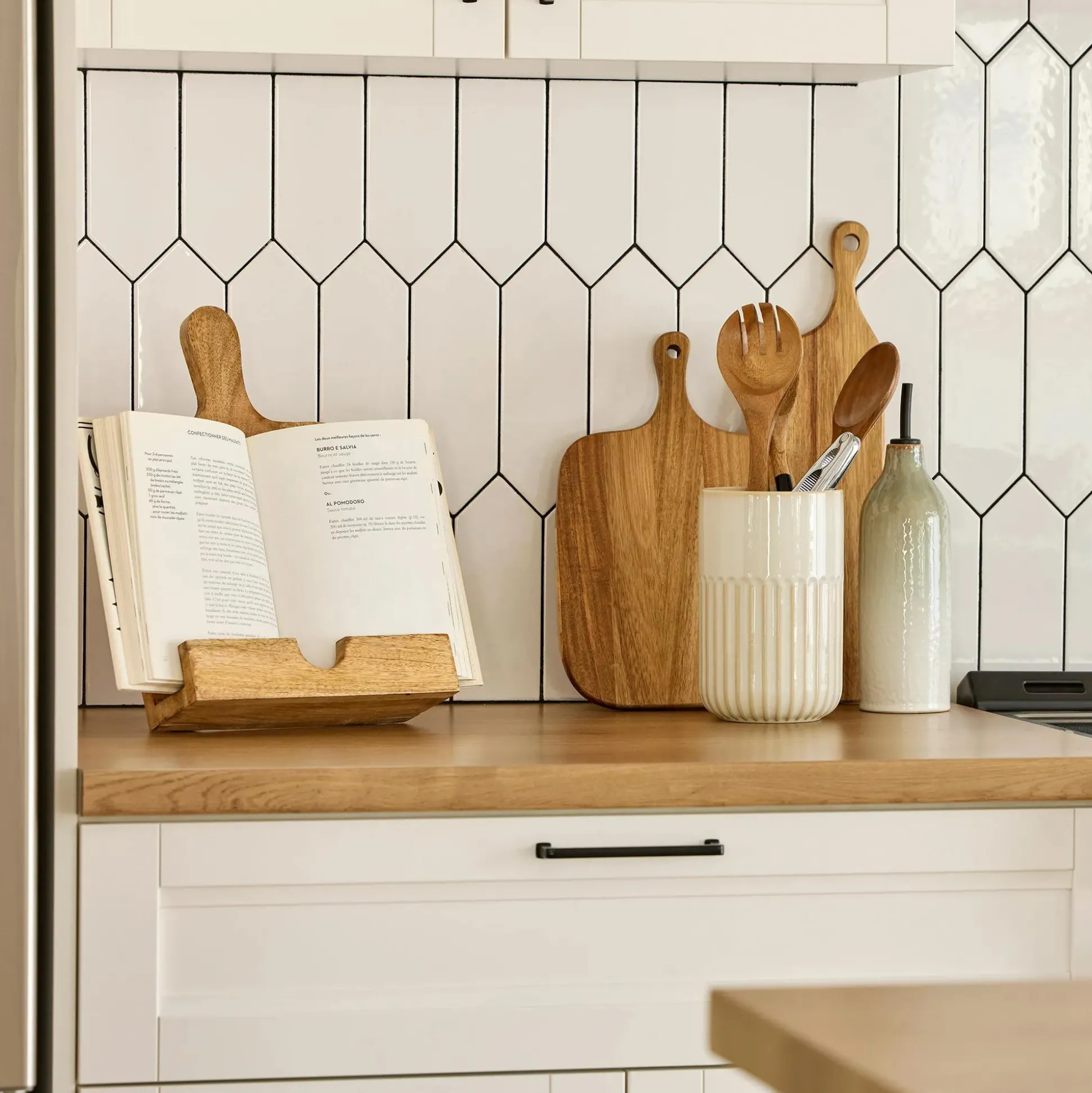 Utensils Holder