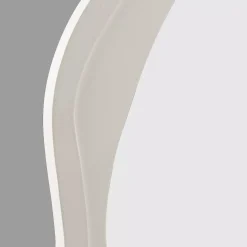 Wiggly Mirror